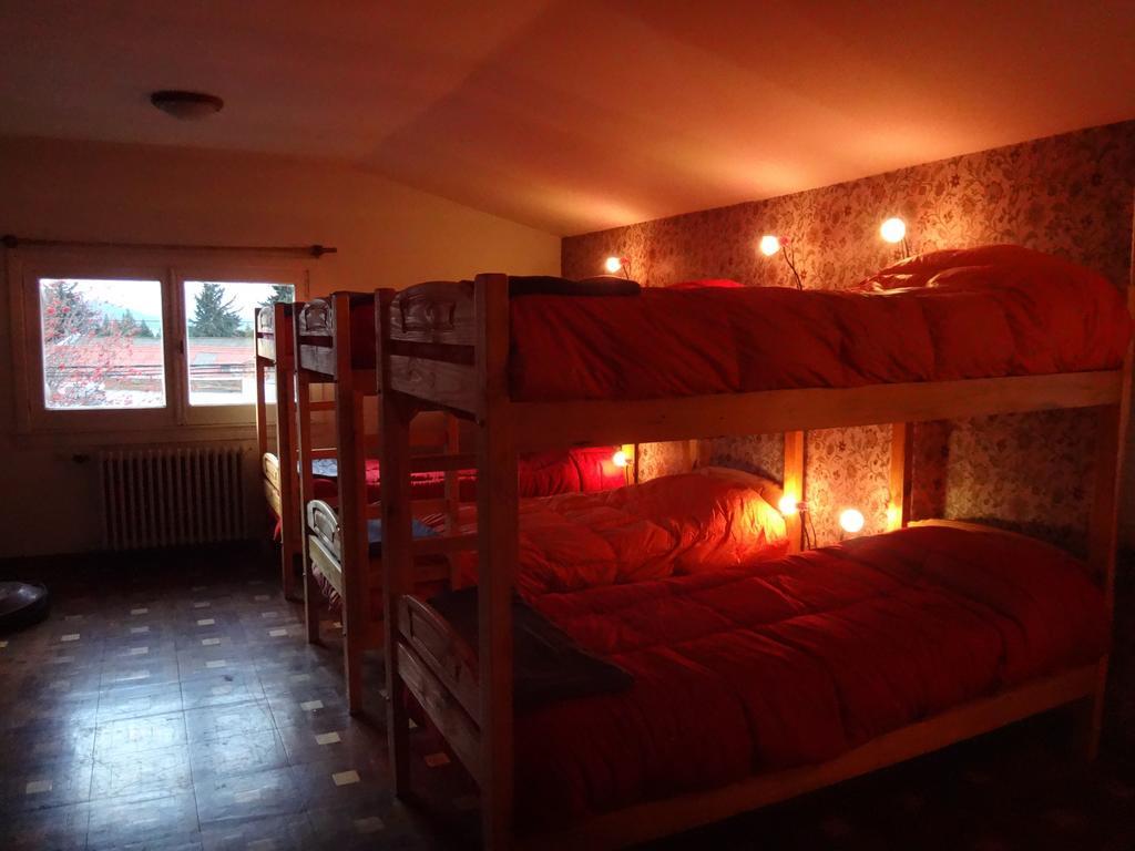 Sofi'S Hostel San Carlos de Bariloche Zimmer foto